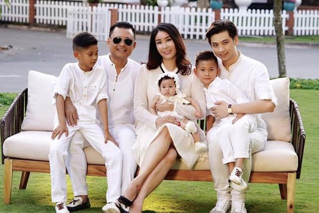 nhung-gia-dinh-dong-con-nhat-nhi-showbiz-viet-6.jpg