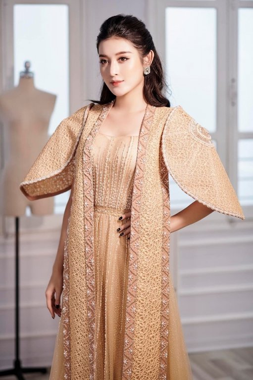 Á hậu Huyền My chia sẻ khoảng 1 tháng gần đây bị mất ngủ: