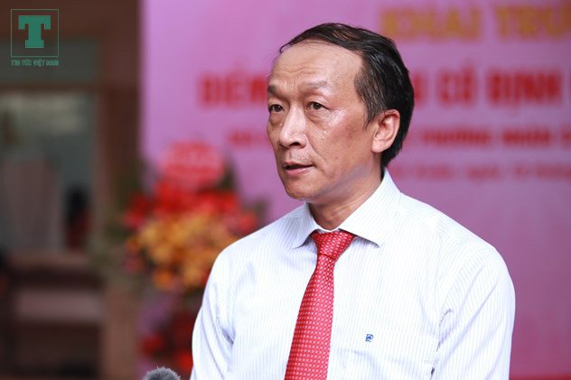 vi-sao-mau-nhan-tao-chua-duoc-san-xuat-cong-nghiep-thay-cho-mau-tu-co-the-nguoi