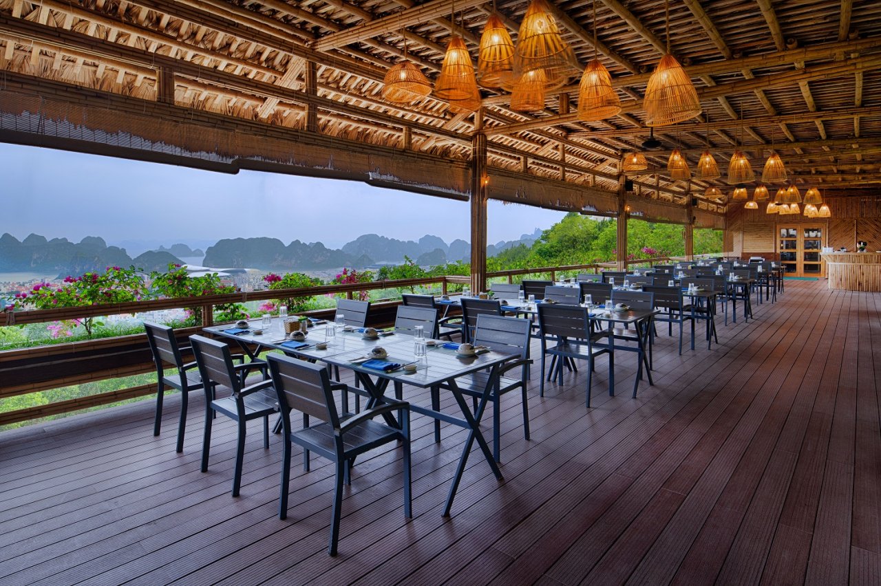kham-pha-khong-gian-am-thuc-tru-danh-tai-he-thong-nha-hang-flc-hotels-resorts