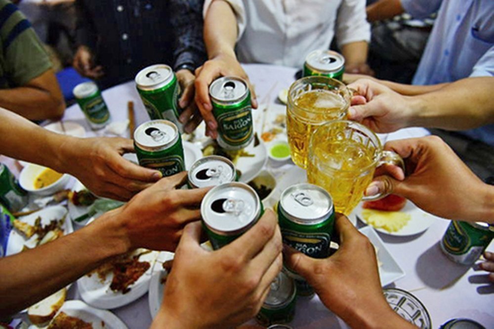 cuoi-nhiem-ky-bo-truong-bo-y-te-chia-se-ve-xung-dot-loi-ich-khi-xay-dung-luat-chong-tac-hai-ruou-bia