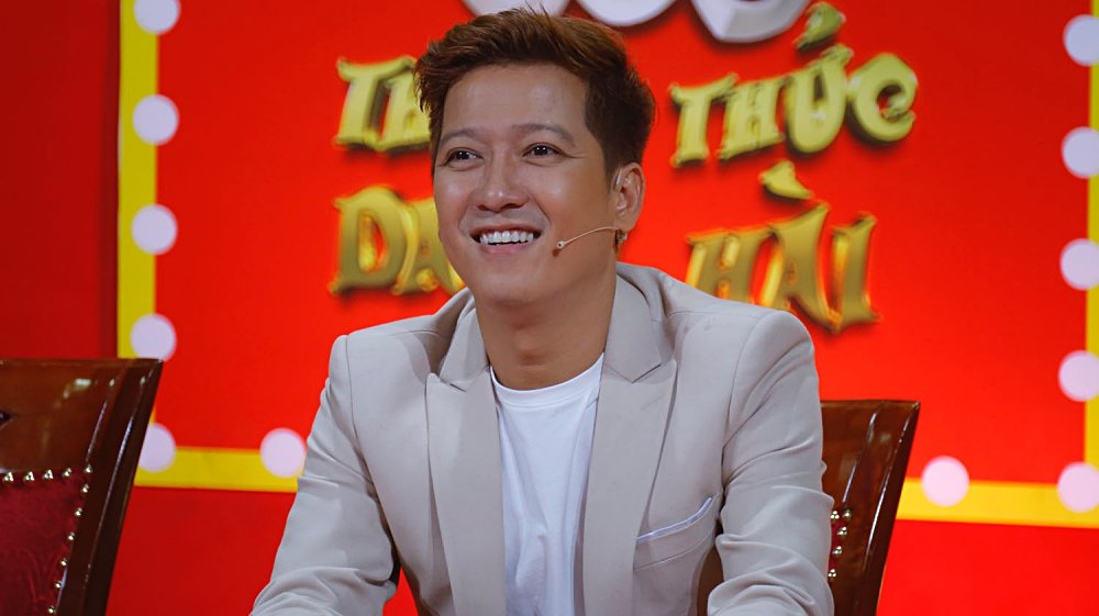 co-be-7-tuoi-rinh-ve-giai-thuong-khi-mang-ngo-kien-huy-xoi-xa