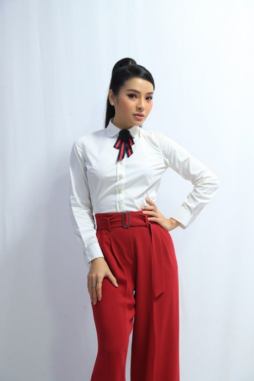 phuong-trinh-jolie-duoc-nhieu-nguoi-moi-an-toi-gia-20000-usd