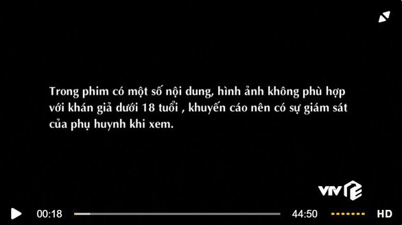 Truyền hình ngập phim có cảnh người lớn, trẻ con xem vô tư