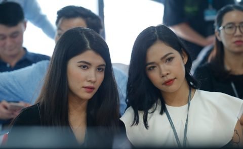 trai-nghiem-cam-sung-chat-nhu-nuoc-cat-trong-xa-thu-dua-tai-mua-thu-2