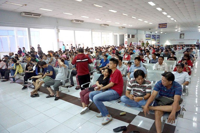 Mới sau 1 giờ mở bán vé tàu Tết, đã có đến 40.000 chỗ đặt thành công
