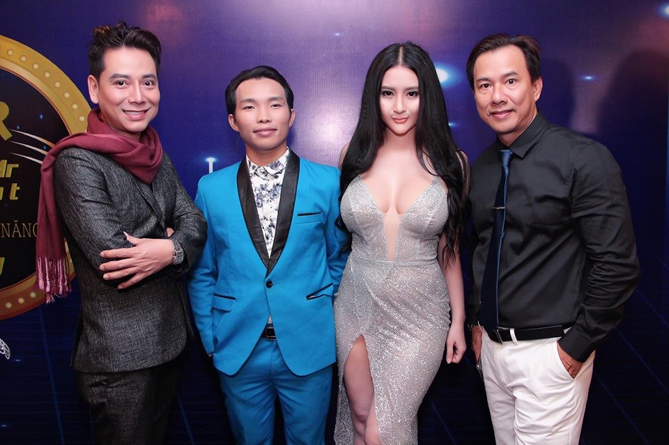 pong-kyubi-nguoi-mau-co-tinh-lo-nguc-o-vietnam-motor-show-2019-la-ai