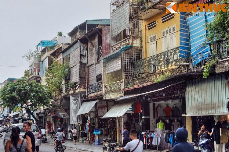 Điều bất ngờ ít người biết về tên gọi phố Hàng Ngang