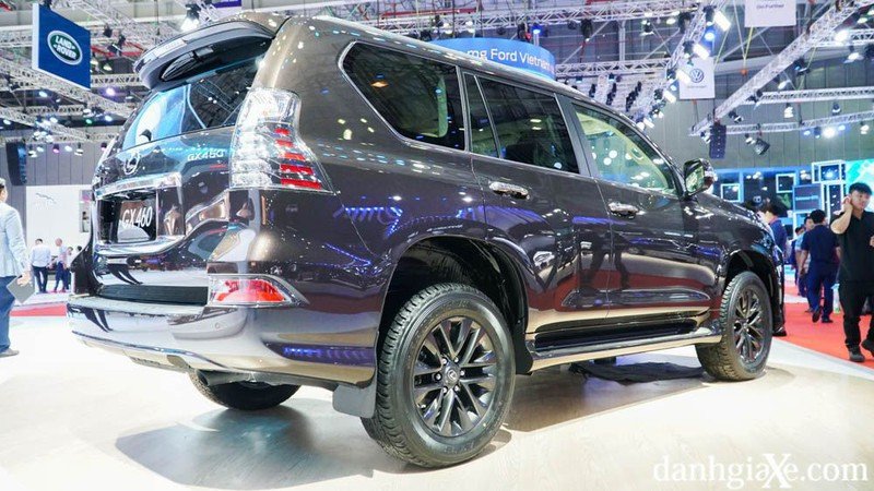 Lexus GX460 2020 chốt giá bán từ 5,69 tỷ đồng