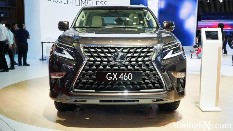 Lexus GX460 2020 chốt giá bán từ 5,69 tỷ đồng