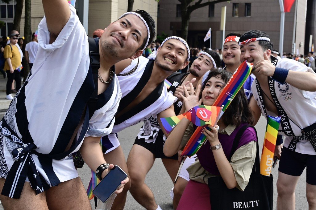 Đài Loan rực rỡ với Gay Pride đầu tiên sau hợp pháp hôn nhân đồng giới