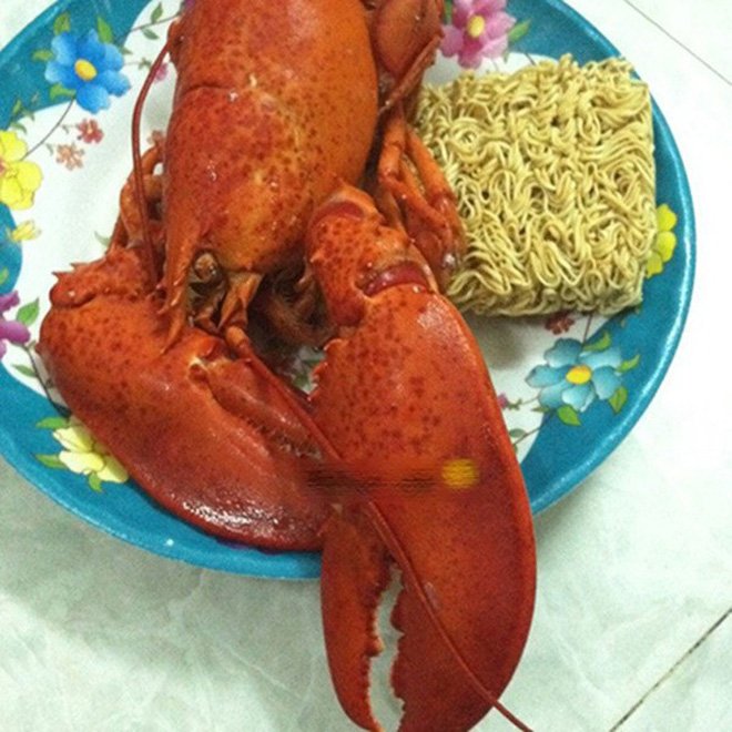 Đố tìm được ai sáng tạo hơn cư dân mạng Việt: mỗi cái chuyện ăn mì mà cũng nghĩ ra 7749 kiểu từ giản dị cho đến 