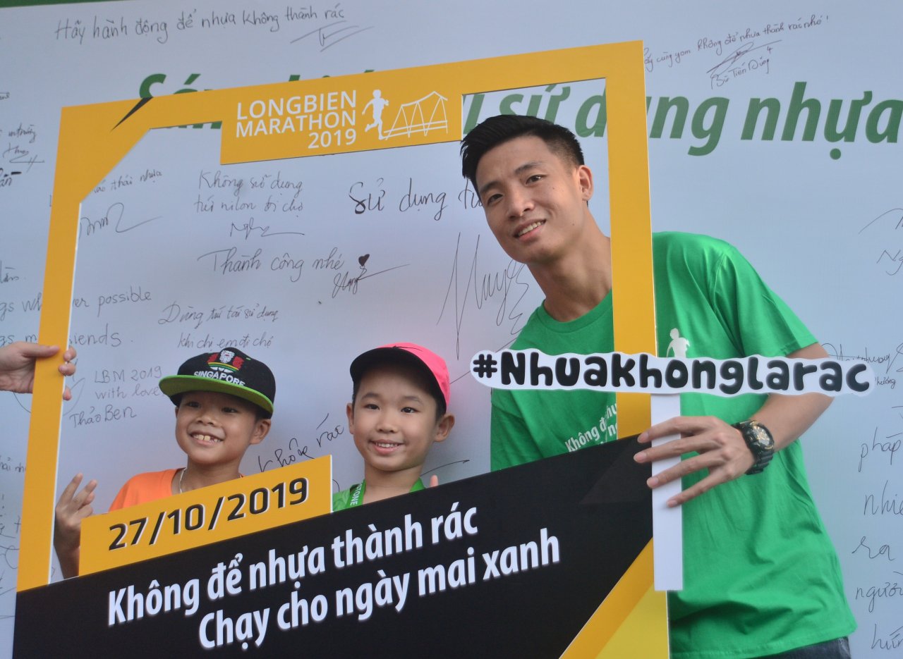 nhung-hinh-anh-an-tuong-nhat-tai-longbien-marathon-2019