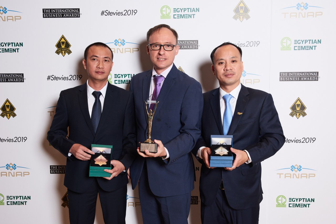 sua-chua-dua-tu-nhien-doc-dao-cua-viet-nam-vua-ra-mat-6-thang-da-gianh-giai-vang-the-gioi-cho-san-pham-xuat-sac-2019