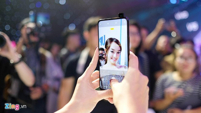 note10-iphone-xs-va-nhieu-di-dong-giam-gia-tien-trieu-thang-10