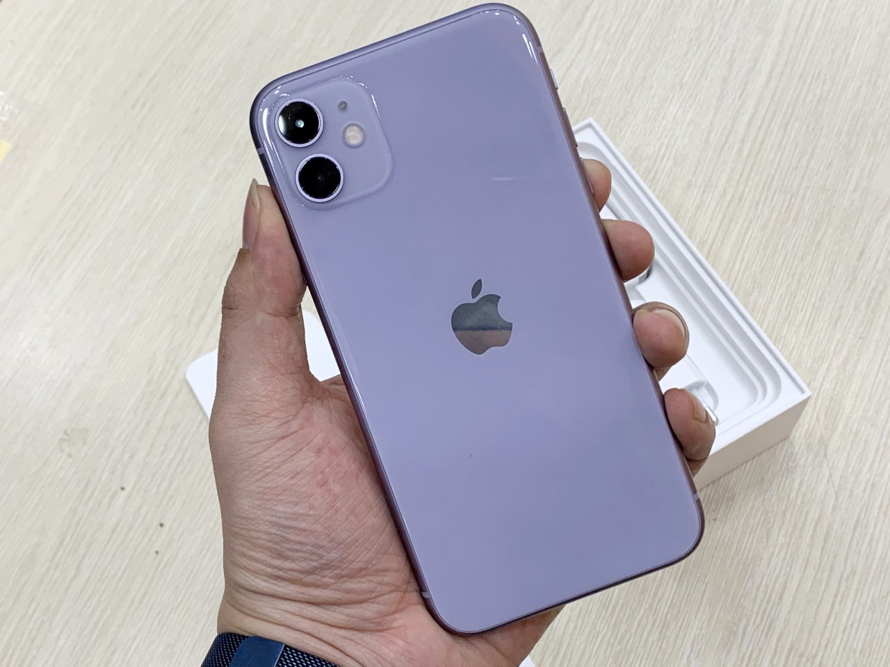 'Đập hộp' series iPhone 11 chính hãng Việt Nam