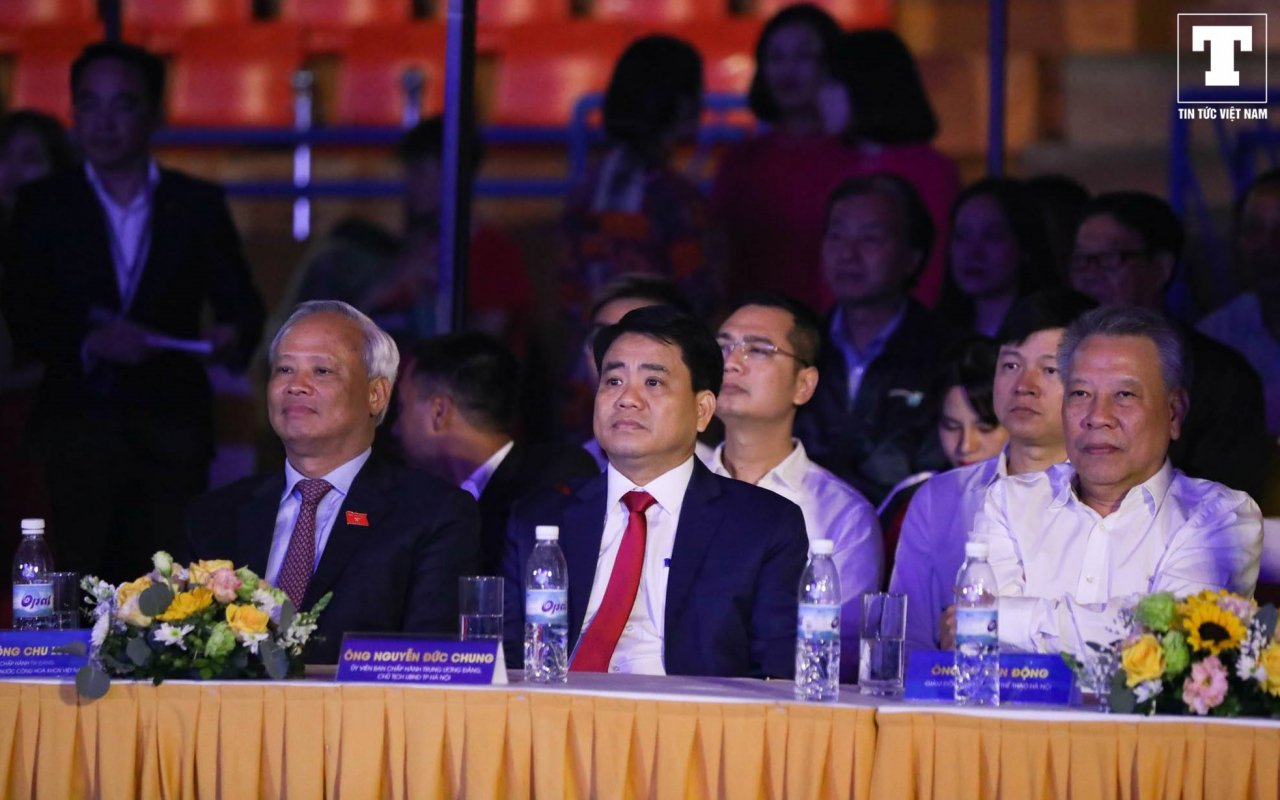 clb-ha-noi-tri-an-nhm-thu-do-theo-cach-dac-biet