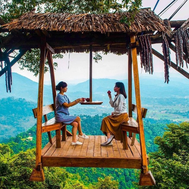 Độc nhất Indonesia quán cafe lửng lơ trên cây không dành cho hội yếu tim, dân mạng đua nhau check-in ầm ầm trên Instagram