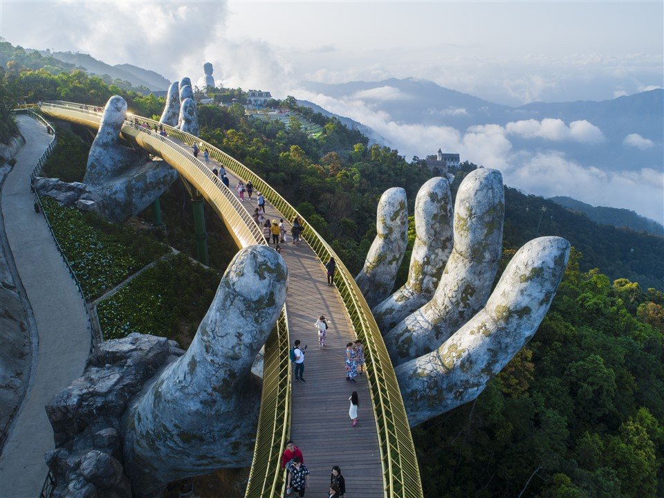 Chuyện ít người biết về những công trình kiến trúc lạ ở Bà Nà Hills