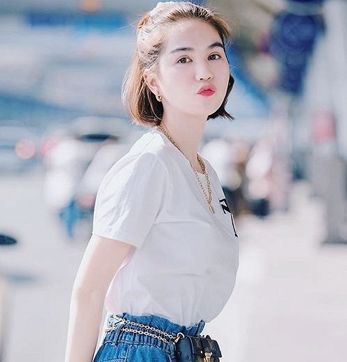 Ngọc Trinh thả thính: 