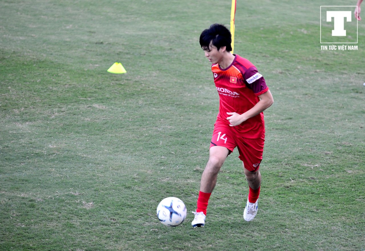 tuan-anh-pho-dien-ky-thuat-cuc-dinh-thay-park-hoi-xuan-khi-nan-gan-hoc-tro