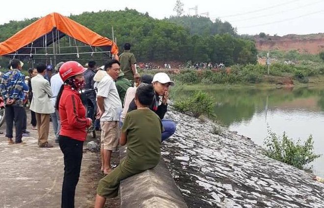 Đập nước Bàu Ganh nơi bà Hường xô cháu ruột ngã xuống đập nước tử vong. (Ảnh: FB).