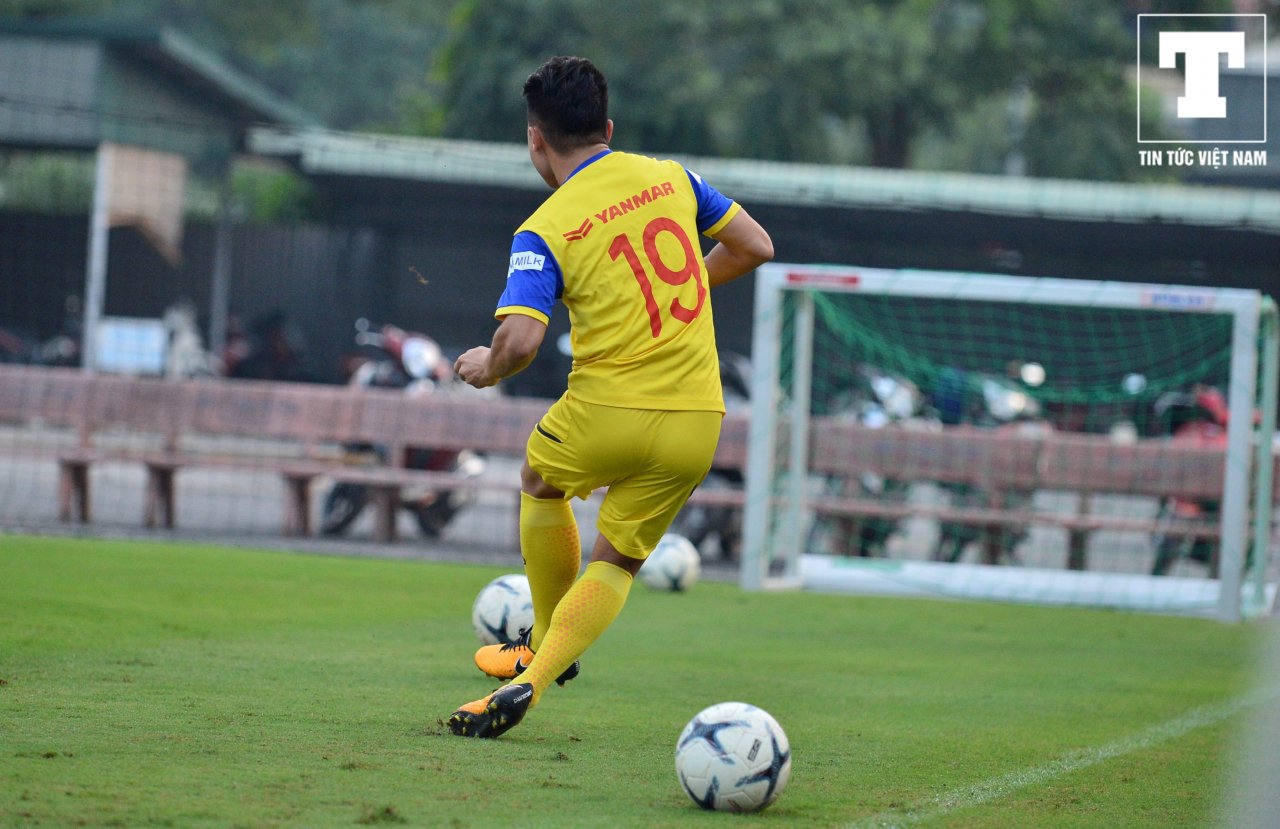 van-toan-can-loi-vi-huong-dan-mai-huy-hung-deu-khong-hieu