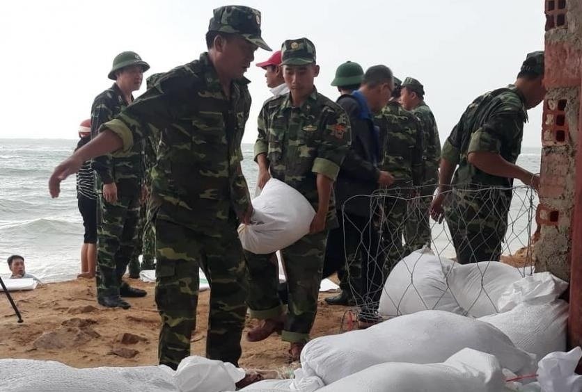 cac-tinh-mien-trung-nin-tho-cang-minh-don-bao-so-6