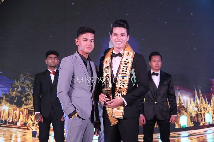 thi-sinh-duy-nhat-cua-viet-nam-dang-quang-ngoi-vi-nam-vuong-hoa-binh-the-gioi-2019