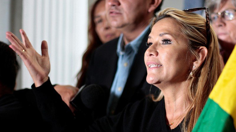 jeanine-anez-chavez_ywwz.jpg