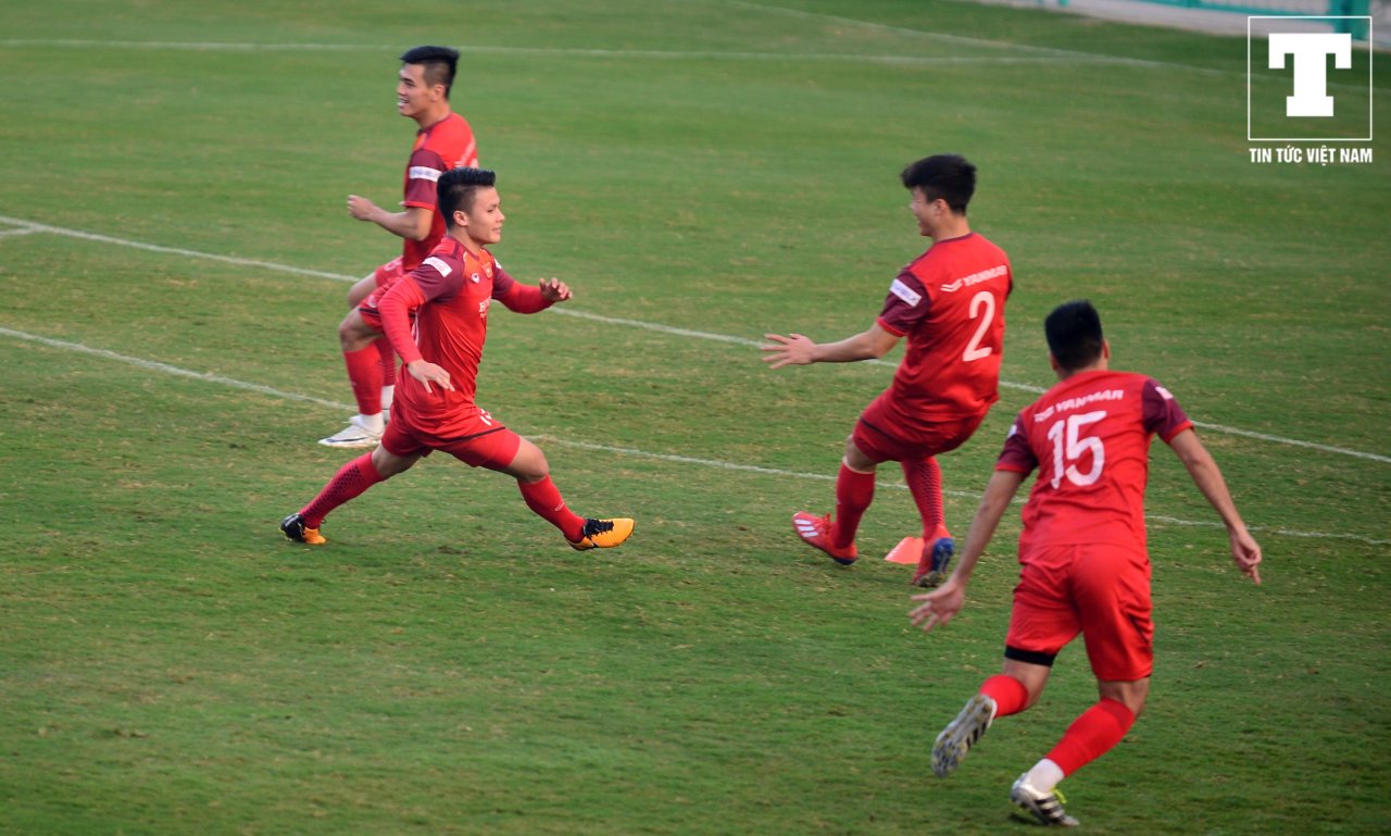 van-toan-bi-hong-duy-ep-khong-con-cho-dung-cong-phuong-nhanh-chan-giai-cuu-ban-than
