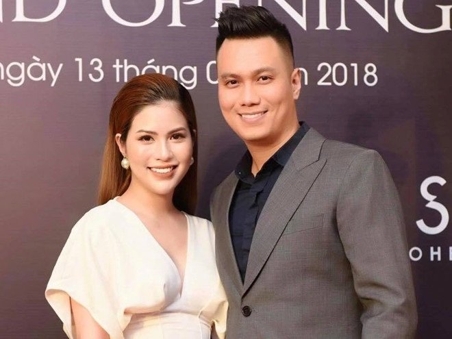 Sự việc ly hôn giữa Việt Anh và người vợ thứ 2 - Hương Trần cũng từng rình rang trên báo chí hồi tháng 6. Nam diễn viên