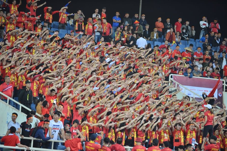 truc-tiep-viet-nam-vs-uae-lich-su-se-sang-trang