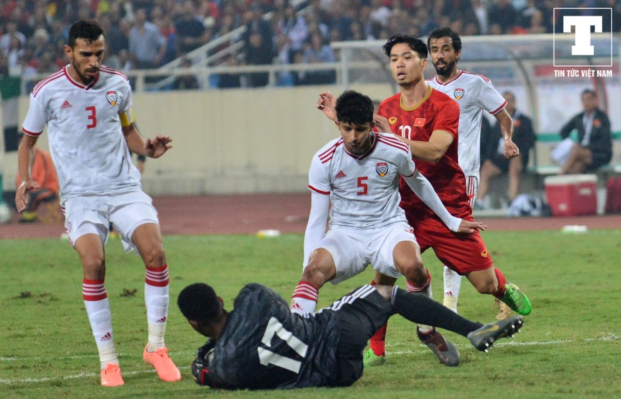 khien-hang-thu-uae-kho-so-tu-khi-vao-san-cdv-van-tim-ra-chi-tiet-che-cong-phuong-lua-90-trieu-dan-viet-nam