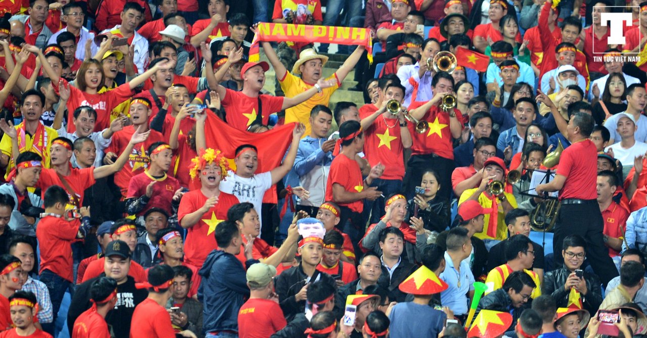 loi-que-huong-at-tieng-ken-tieng-ken-vuvuzela-tai-chao-lua-my-dinh