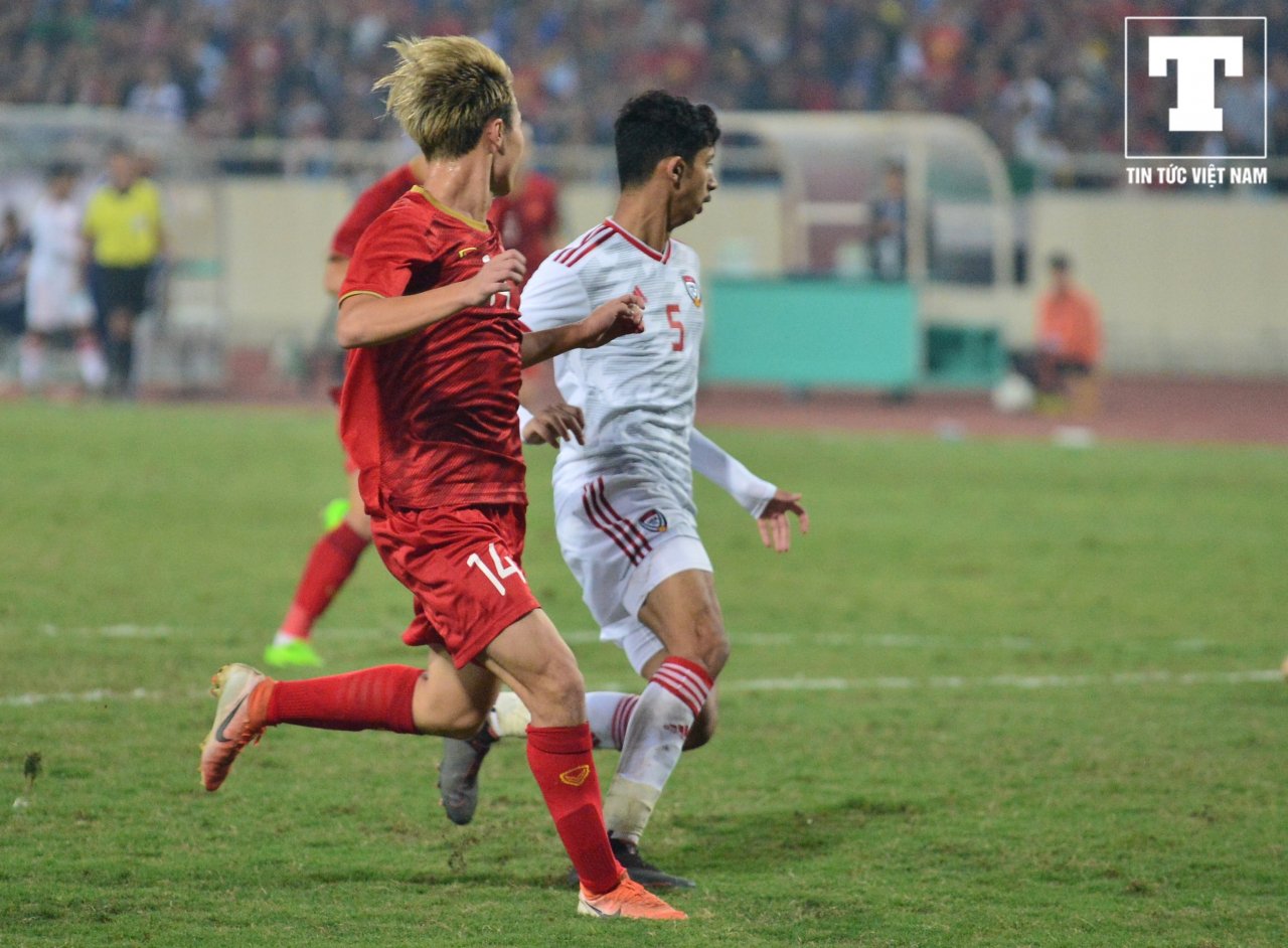 ma-toc-do-van-toan-khien-hang-thu-uae-toat-mo-hoi-ngan-chan