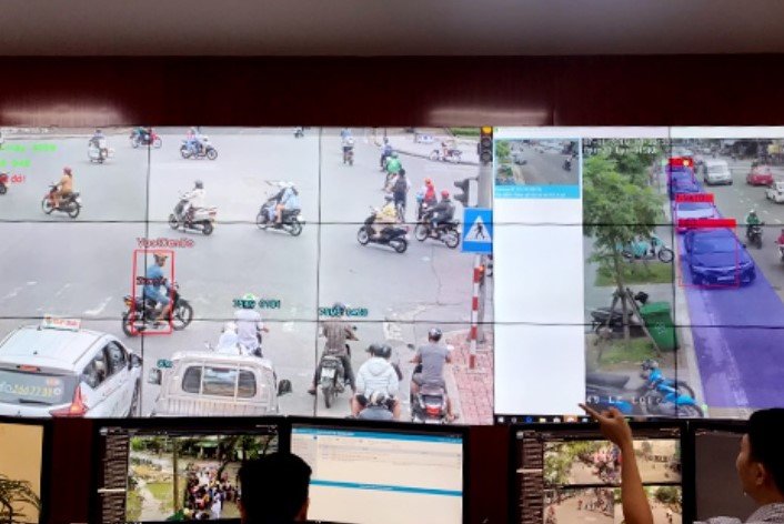 xu-phat-gan-100-truong-hop-vi-pham-ve-trat-tu-an-toan-giao-thong-duoc-phat-hien-qua-camera