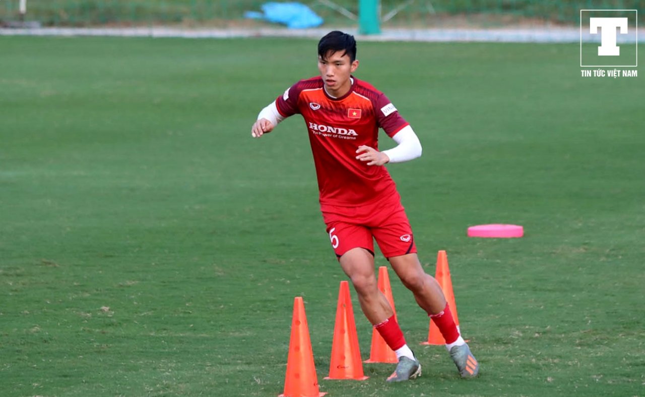 nhieu-tuyen-thu-viet-nam-bi-hlv-park-hang-seo-so-gay-sau-tran-thang-uae