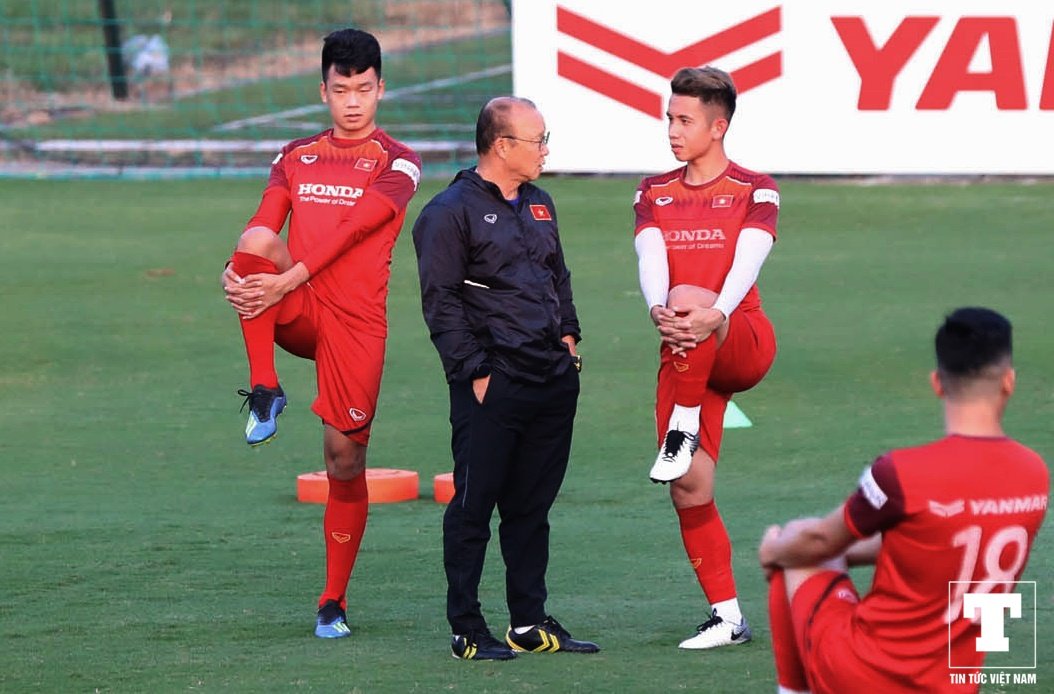 nhieu-tuyen-thu-viet-nam-bi-hlv-park-hang-seo-so-gay-sau-tran-thang-uae