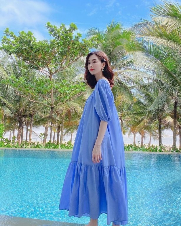 Diện váy rộng thùng thình, Đặng Thu Thảo bị nghi mang bầu lần 2. 