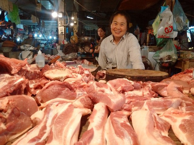 thit-lon-trung-quoc-bat-dau-giam-thit-lon-trong-nuoc-pha-dinh