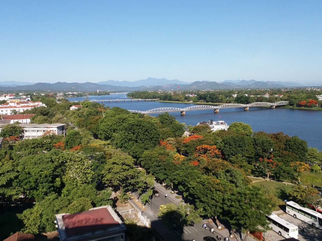 chat-luong-khong-khi-o-hue-trong-tuan-qua-luon-o-muc-tot