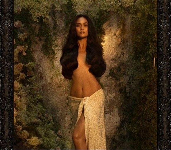 Mâu Thủy đăng ảnh bán nude nghệ thuật. Tuy nhiên, Á hậu bị dân mạng đặt câu hỏi 