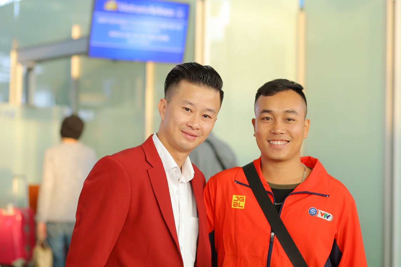 sea-games-30-tuyen-nu-philippines-khong-nuot-noi-thuc-an-phai-bo-tien-tui-ra-mua-do-ngoai