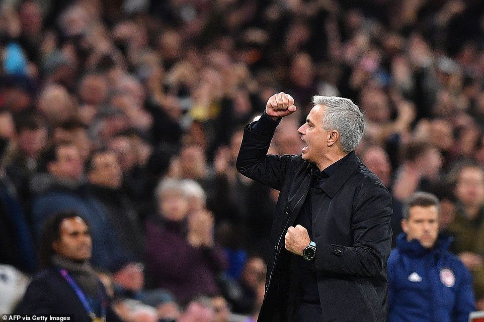 ket-qua-cup-c1-hom-nay-tottenham-nguoc-dong-an-tuong-mourinho-thang-tran-thu-hai-lien-tiep