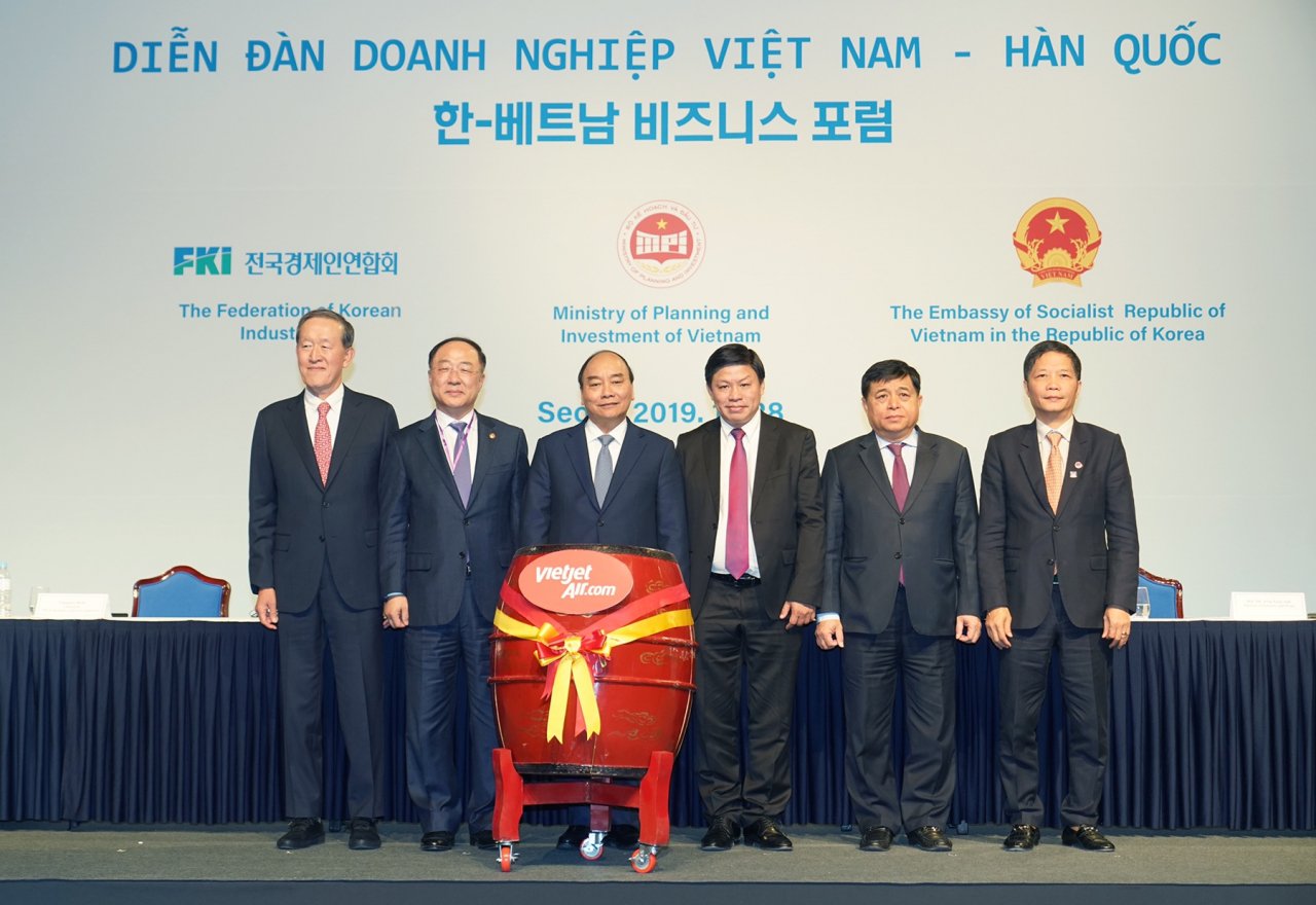mung-30-nam-quan-he-asean-han-quoc-vietjet-khai-truong-cac-duong-bay-moi