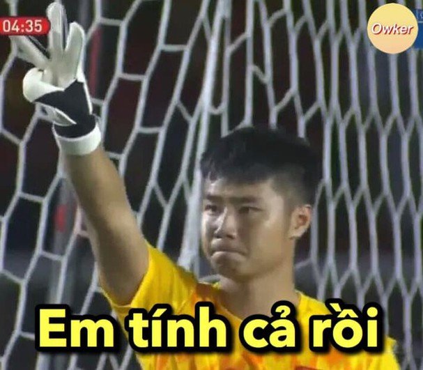 loat-anh-che-cuc-hai-cua-thay-tro-ong-park-sau-tran-chung-ket-bong-da-nam-sea-game-30