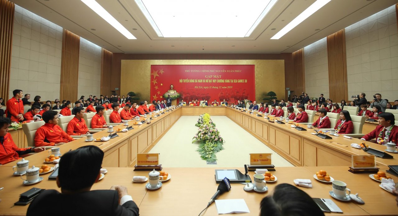 can-canh-bua-com-than-mat-thu-tuong-moi-cac-nha-vo-dich-sea-games-30