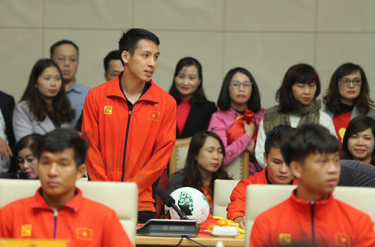 can-canh-bua-com-than-mat-thu-tuong-moi-cac-nha-vo-dich-sea-games-30