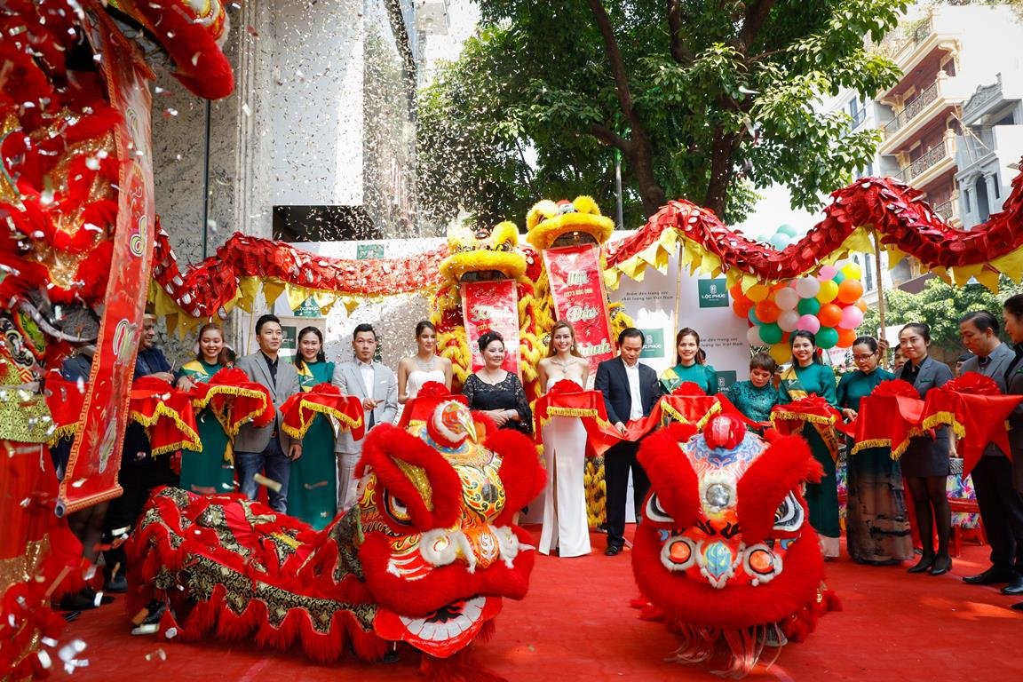 khanh-thanh-trung-tam-kim-hoan-loc-phuc-fine-jewelry-tai-ha-noi